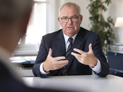Christoph Mäder confirmé à la présidence d'Economiesuisse