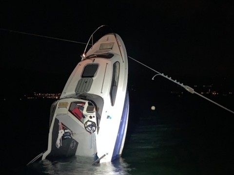 Accident de bateau près du port d'Estavayer-le-Lac