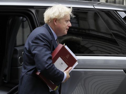 Londres publie le projet de loi controversé révisant l'accord de Brexit