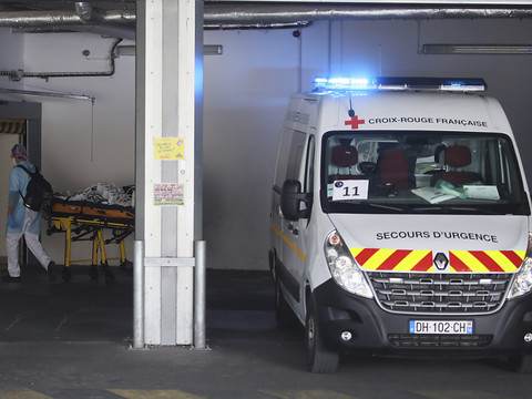 L'homme qui voulait se laisser mourir accepte de se réalimenter