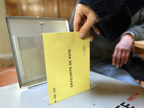 Le National pour le droit de vote à 16 ans