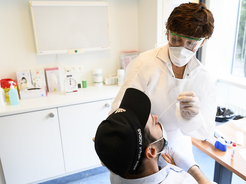 La Suisse recense 530 nouveaux cas de coronavirus en 24 heures