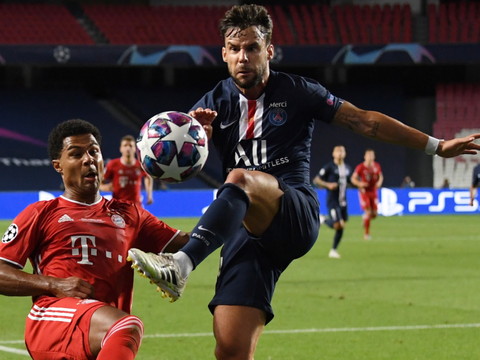 Rupture d'un ligament croisé pour Bernat, Mbappé proche du retour