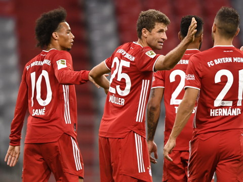 Le Bayern détruit Schalke 8-0 en ouverture de la Bundesliga