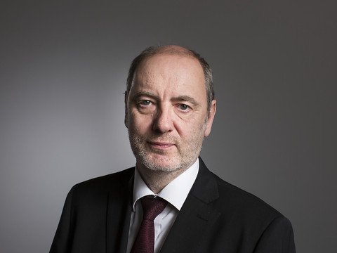 Le juge Yves Donzallaz reconduit contre l'avis de l'UDC