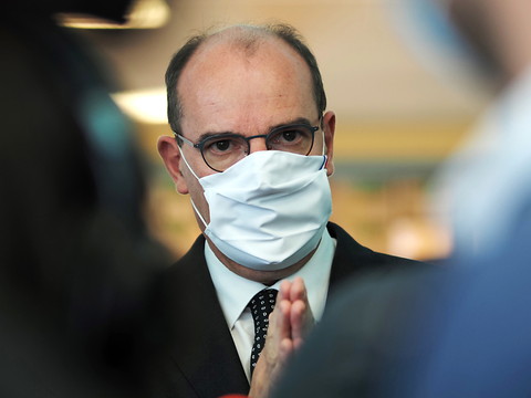 Fronde à Marseille contre les restrictions, Castex assume