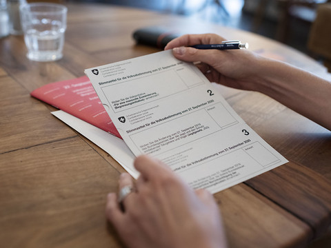 La participation devrait être forte pour les votations de dimanche
