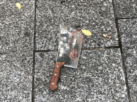 Deux blessés près des anciens locaux de Charlie Hebdo