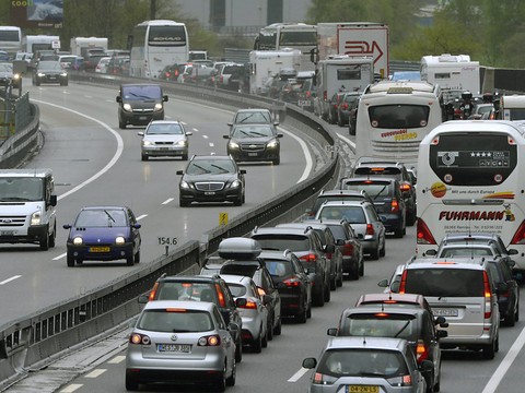 Vacances d'automne: bouchon de 12 kilomètres au Gothard