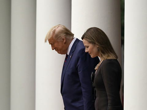Trump nomme la juge conservatrice Barrett à la cour suprême