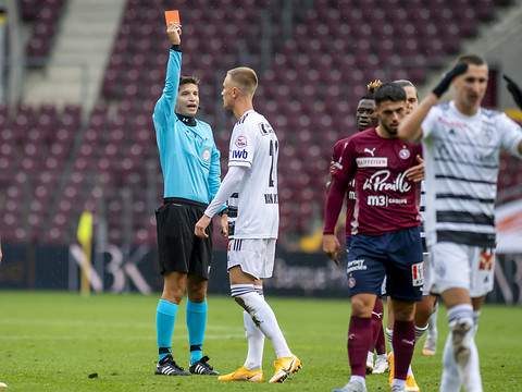 Servette a resserré ses rangs et l'emporte contre Bâle
