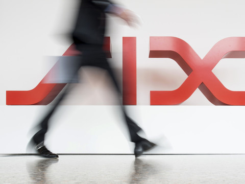 Volumes en hausse plus d'un tiers à la Bourse suisse en septembre