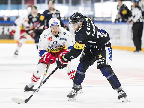Fribourg s'en sort pour sa première