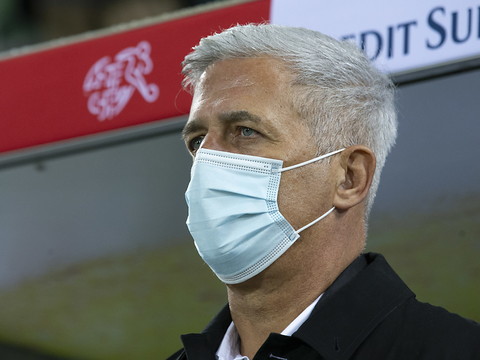 Une Suisse en attente de réponses