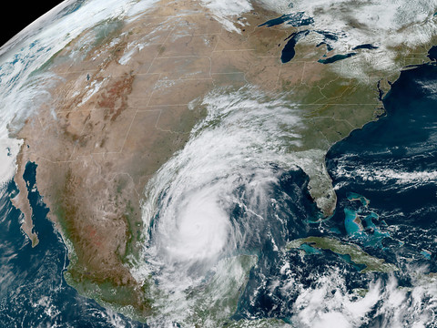 L'ouragan Delta se renforce à l'approche des Etats-Unis
