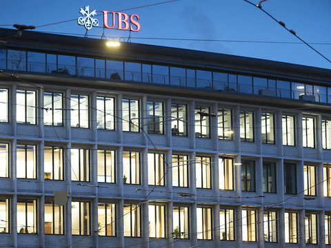 UBS ne cherche pas de partenaire en vue de fusionner