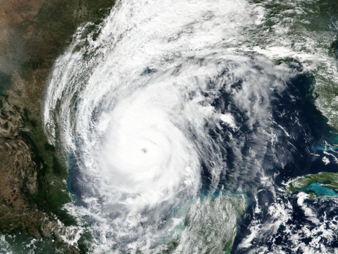 Des habitants de Louisiane fuient l'ouragan Delta