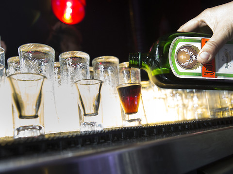 400 clubbers bernois échappent à la quarantaine