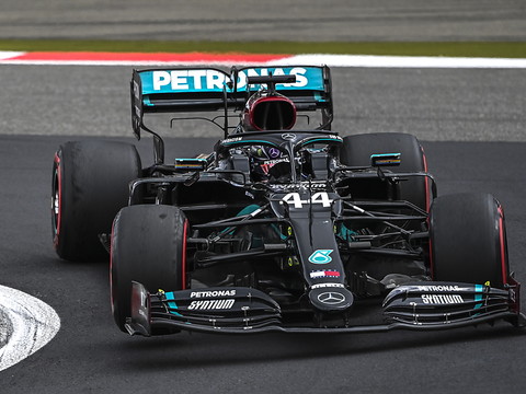 GP de l'Eifel: Hamilton égale le record de Michael Schumacher