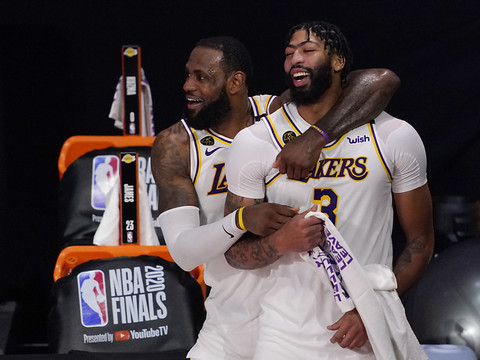 Les Lakers dix ans après