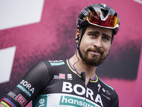 Giro: magnifique numéro de Peter Sagan