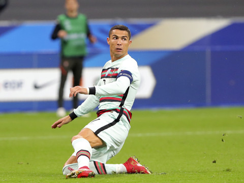 Coronavirus: au tour de Cristiano Ronaldo d'être touché