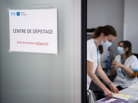 Coronavirus: record quotidien du nombre de nouveaux cas en Suisse