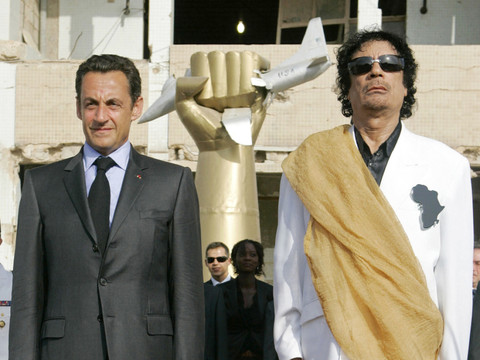 Fonds libyens: Sarkozy inculpé pour 