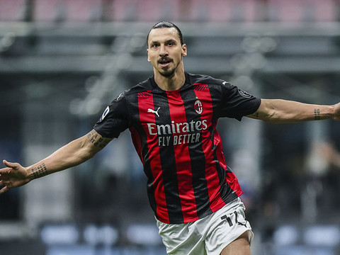 Ibrahimovic décisif dans le derby milanais de Serie A