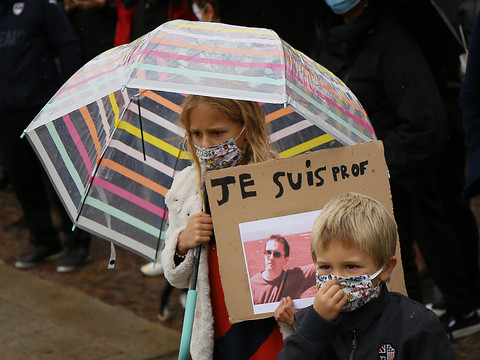 Islamisme: opérations en cours contre 