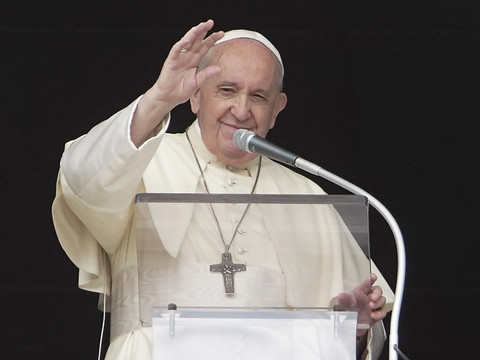 La Chine et le Vatican renouvellent leur accord historique