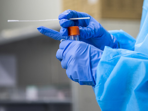 La Suisse compte 5256 nouveaux cas de coronavirus en 24 heures