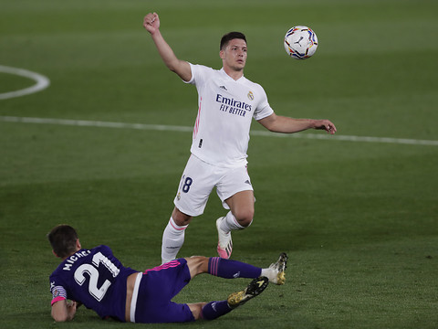 Luka Jovic risque la prison en Serbie