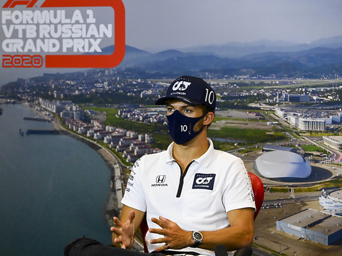 Pierre Gasly reste chez AlphaTauri en 2021