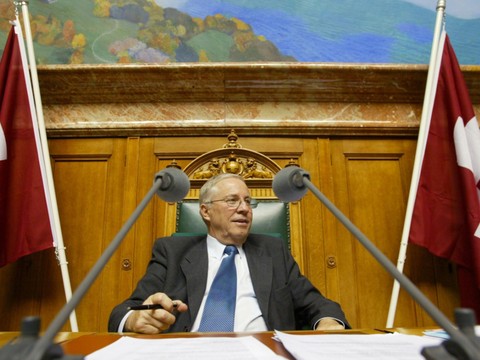 Christoph Blocher devrait toucher rétroactivement cinq ans de rente