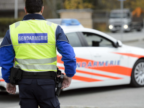 Drame familial à Prilly (VD): un mari blesse grièvement sa femme puis se tue