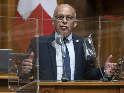Crédits cautionnés: le National veut une loi souple pour les PME