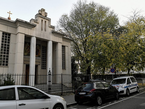 Un prêtre orthodoxe blessé par balle à Lyon, un suspect arrêté