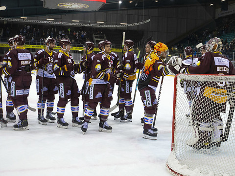Quarantaine de dix jours confirmée pour Genève-Servette