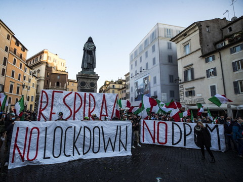 L'Europe se reconfine, de la révolte dans l'air