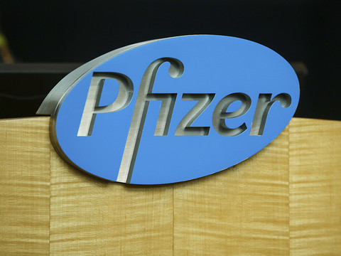 Covid-19: Pfizer annonce que son vaccin serait 