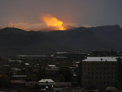 Accord pour mettre fin aux combats au Nagorny Karabakh