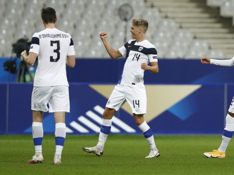 La France piégée par la Finlande