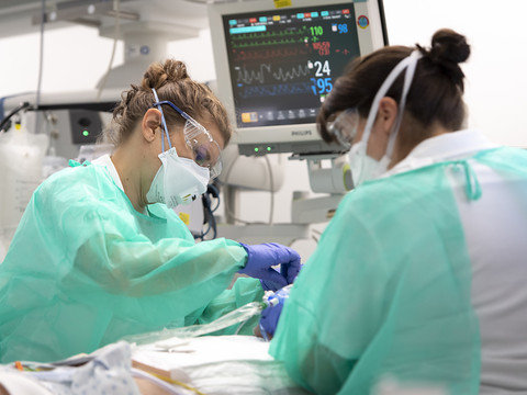 La situation tend à se stabiliser - Soins intensifs à saturation