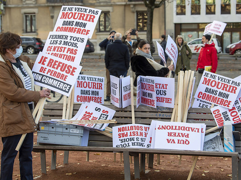 En colère, les restaurateurs genevois manifestent pour rouvrir