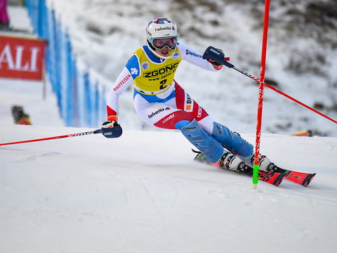 1re manche: Vlhova devant Shiffrin, Suissesses en embuscade