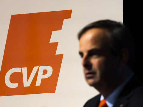 Remous au sein du PDC sur le changement de nom