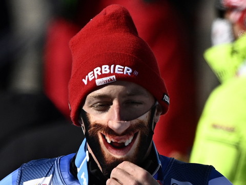 Meillard, Murisier et Odermatt positifs au Covid-19