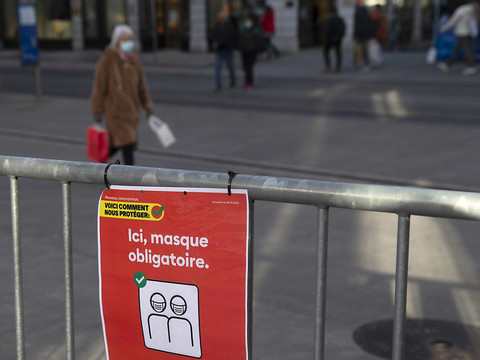 Genève: des infractions au semi-confinement