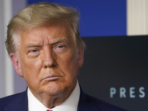 A reculons, Trump accepte la transition vers une présidence Biden